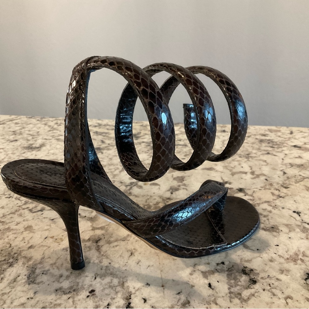 BOTTEGA VENETTA Strappy Heels - Picture 2 of 3